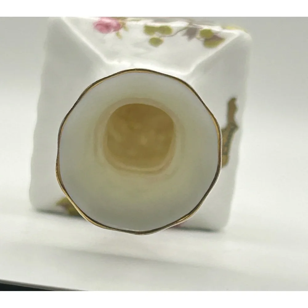Royal Tara Ireland Fine Bone China Bud Vase Pink Rose Floral Gold Trim 7.5 Inch‎